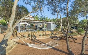 Louiza Apartments